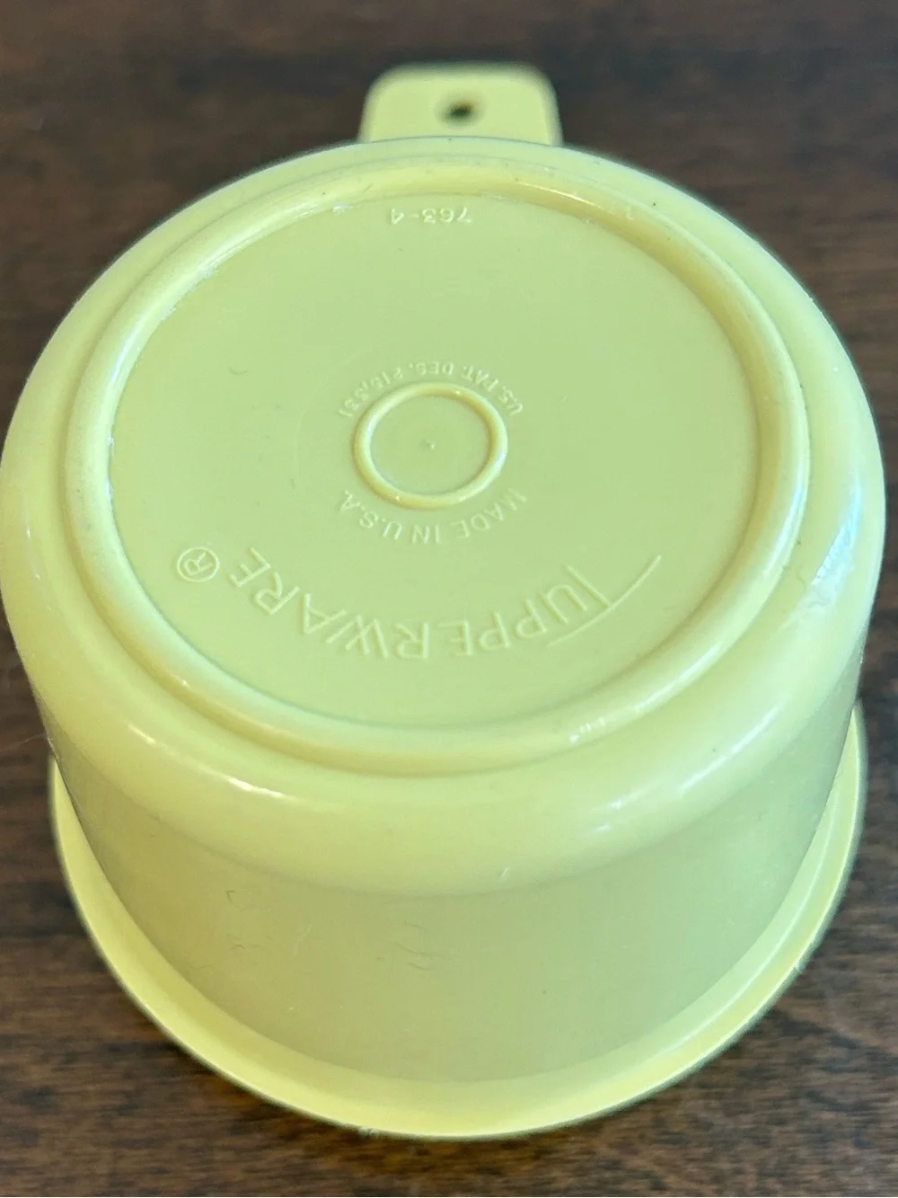 Vintage Tupperware Yellow Measuring Cup 2/3 Cup # 763-4 Replacement Made in USA.